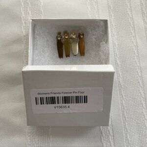 Far Fetched 4 Four Friends Sisters Brooch Pin - Mixed Metal